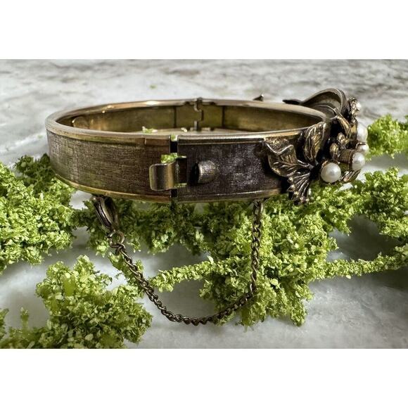 Vintage Original By Robert Elegant Pearl Hinged Cuff Bracelet Rare - Picture 5 of 8